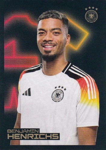 Ferrero Teamsticker Fußball EURO 2024 Panini Nr. 17: Benjamin Henrichs Sammelbild
