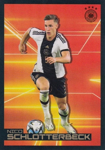 Ferrero Teamsticker Fußball EURO 2024 Panini Nr. 13: Nico Schlotterbeck Action Sammelbild